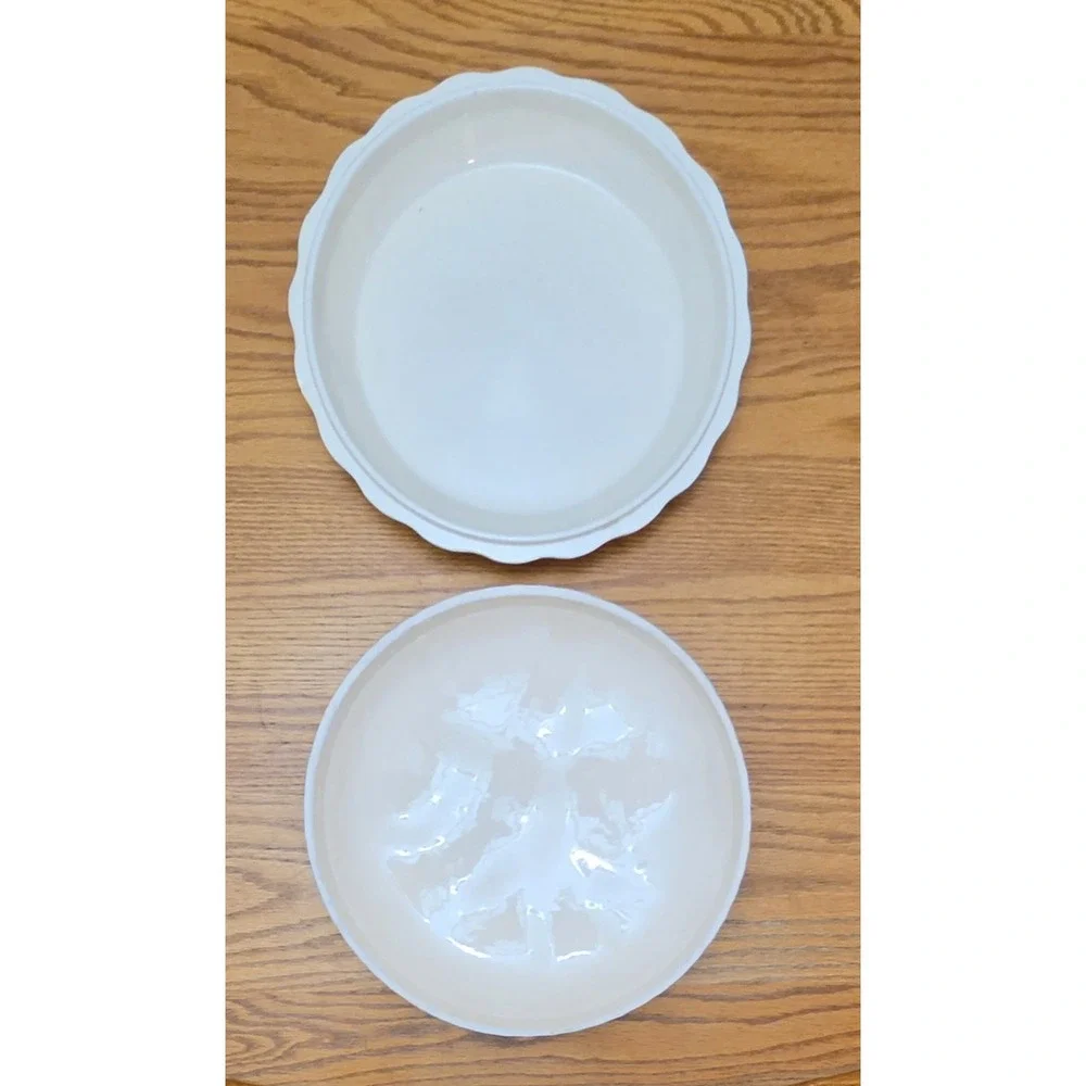 Vintage Ceramic Cherry Pie Plate Keeper Dish with Covered Lid